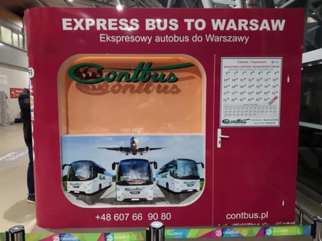 Gdzie odjeżdża bus Contbus w Warszawie? Nowa lokalizacja przystanku