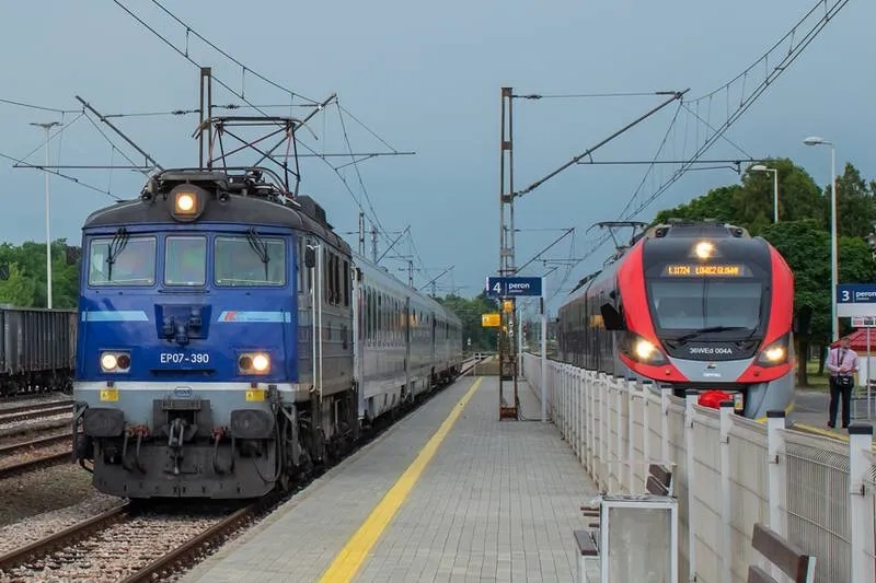 Jak sprawdzić opóźnienie pociągu Intercity i uniknąć nieprzyjemności