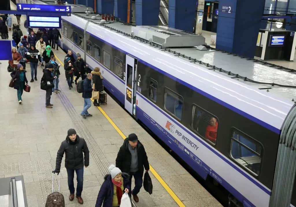 Jak zwrócić bilety PKP kupione przez internet bez zbędnych problemów
