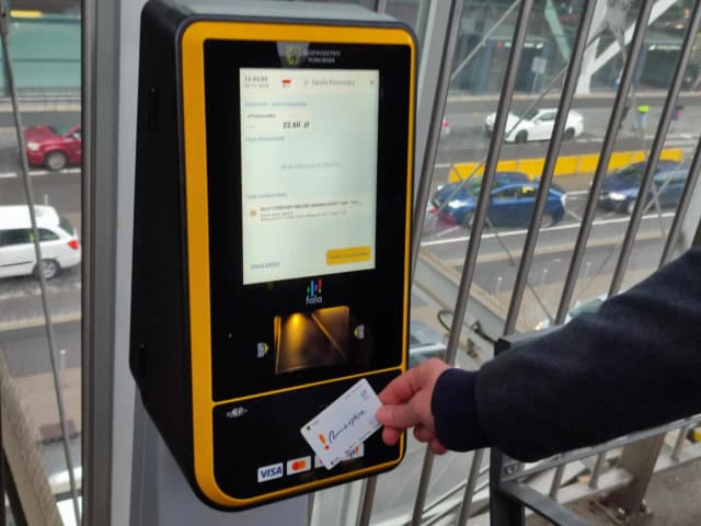 Czy można kupić bilet w pociągu? Sprawdź, co musisz wiedzieć