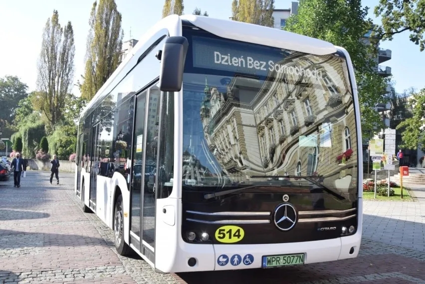 Skąd odjeżdża autobus w Bielsku-Białej? Oto kluczowe informacje